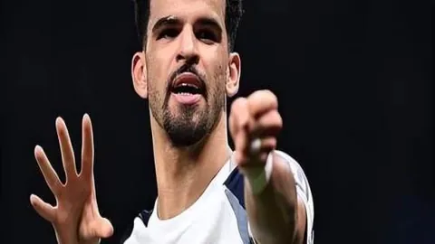 魔域317品牌日盛大庆典：金钞烟花幻兽齐亮相